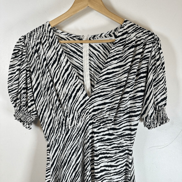 Faithfull The Brand Marie Louise Midi Dress Blance Zebra Animal Print Size US 2 - Picture 9 of 16